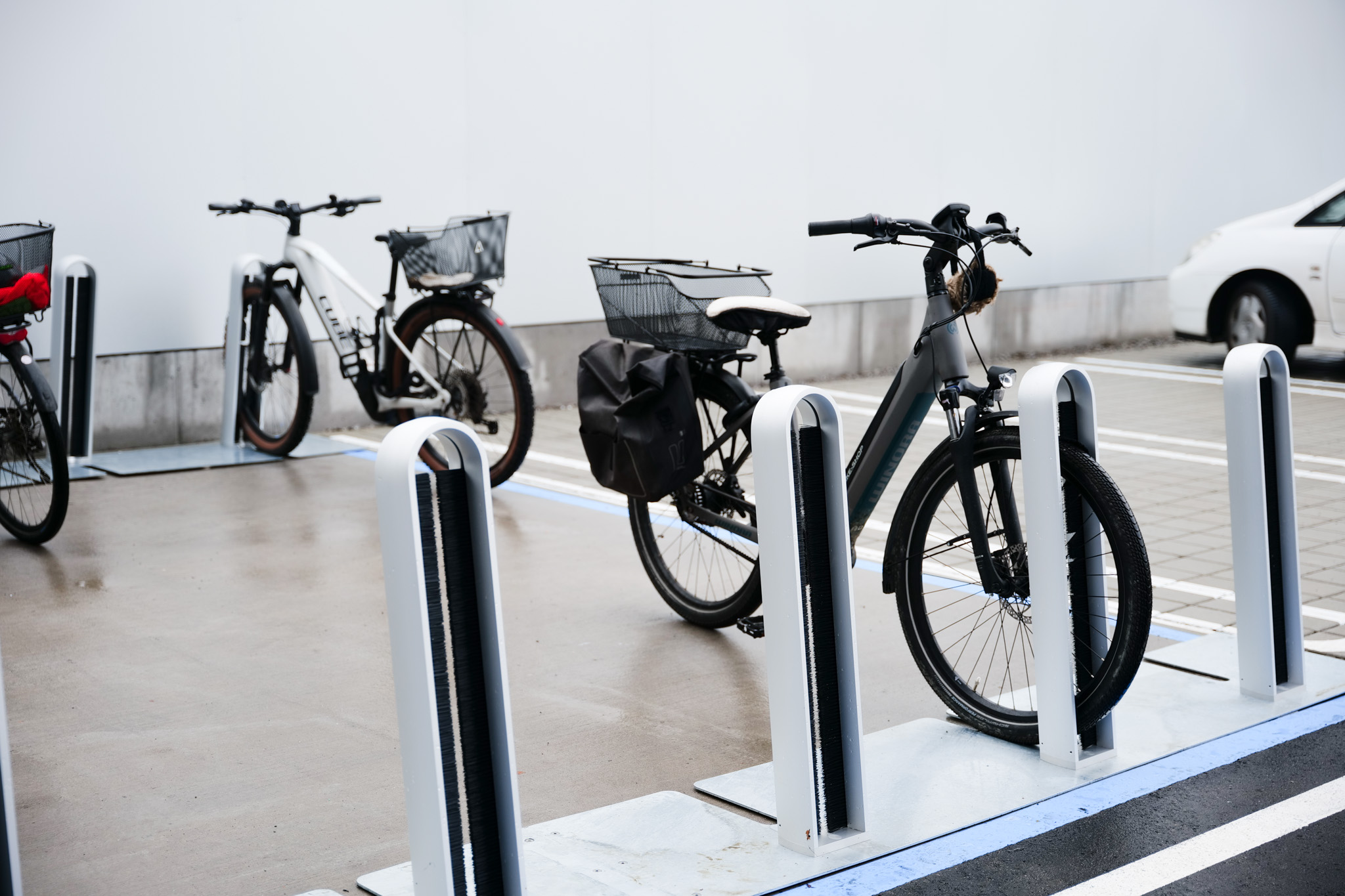 Flexibel Fahrrad Abstelllösung beim Spar Höchst
