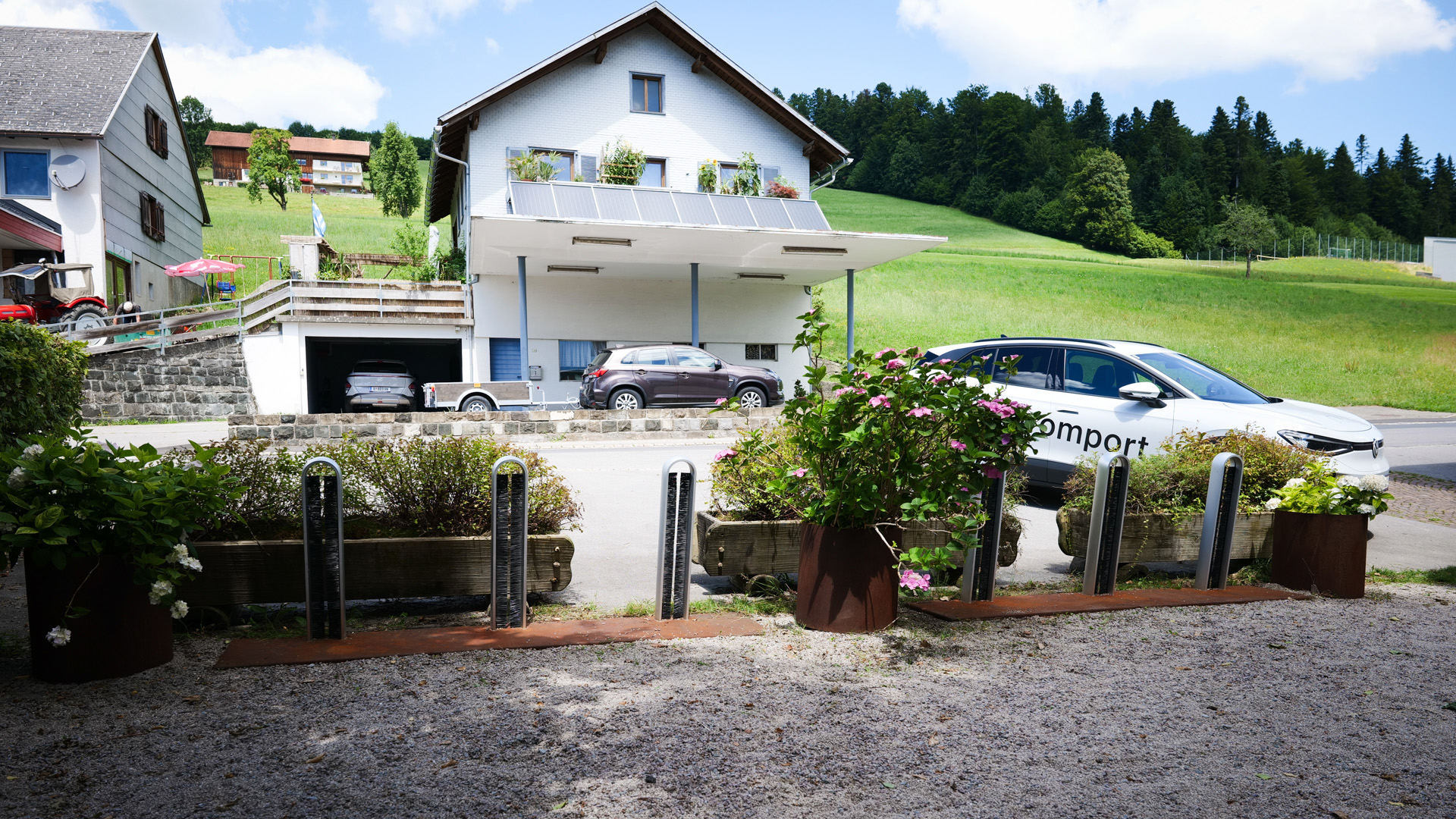 stromport slash trio Kiesplatz